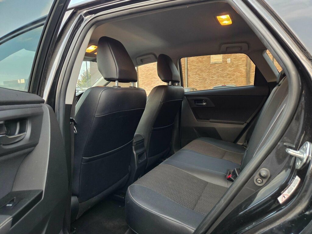 Toyota Auris 1.4 D-4d Icon Grey #24