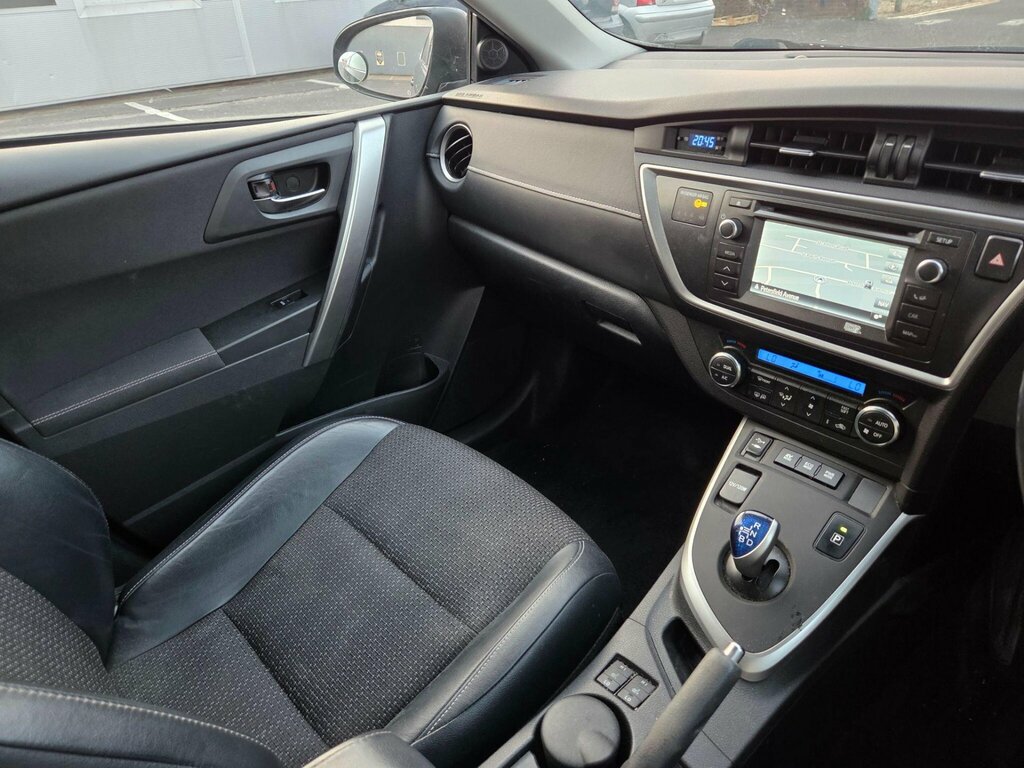Toyota Auris 1.4 D-4d Icon Grey #44