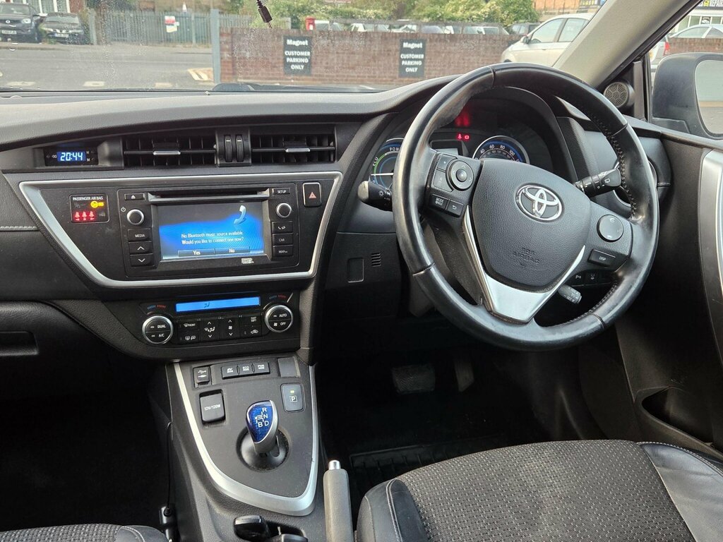 Toyota Auris 1.4 D-4d Icon Grey #30