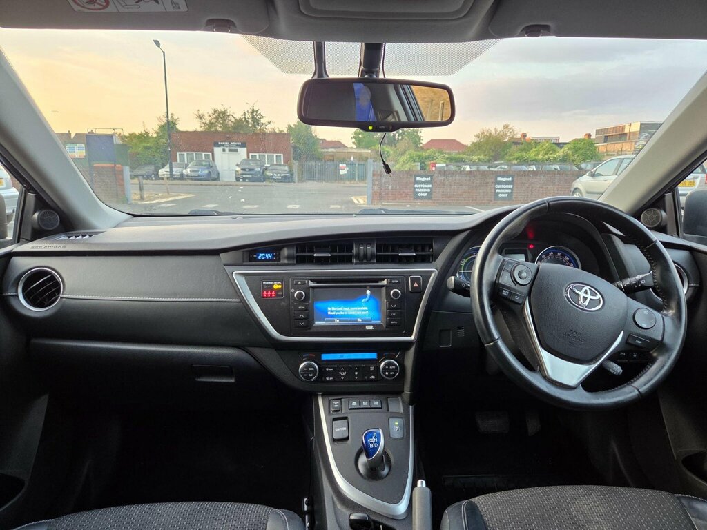 Toyota Auris 1.8 Vvt-h Excel Cvt Euro 5 Ss Black #4