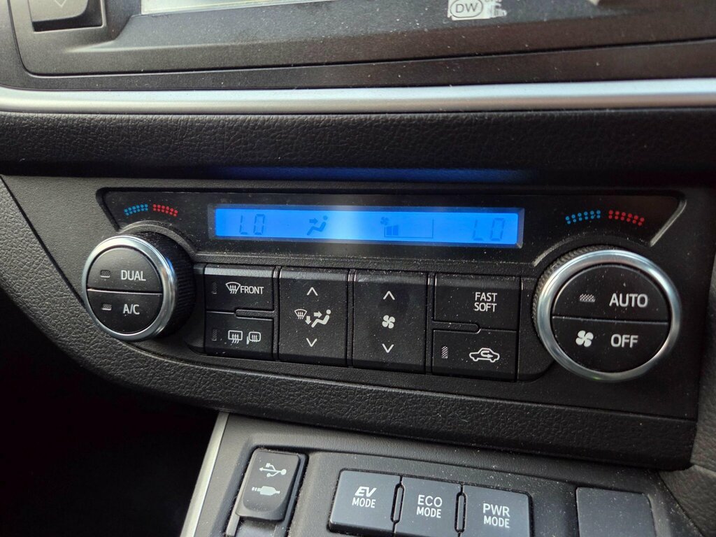 Toyota Auris 1.4 D-4d Icon Grey #37