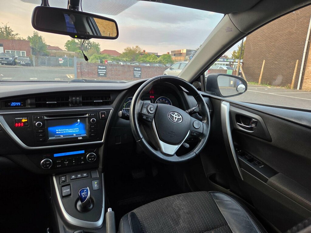 Toyota Auris 1.4 D-4d Icon Grey #21