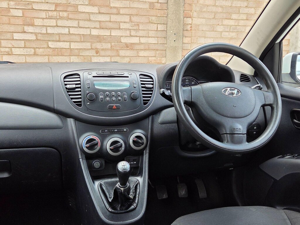 Hyundai I10 1.2 Active Euro 5 Silver #16