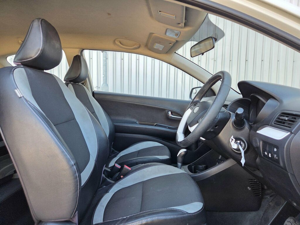 Kia Picanto 2. 1.0 Red #18