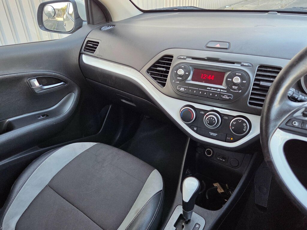 Kia Picanto 2. 1.0 Red #35