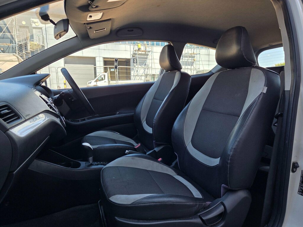 Kia Picanto 2. 1.0 Red #23