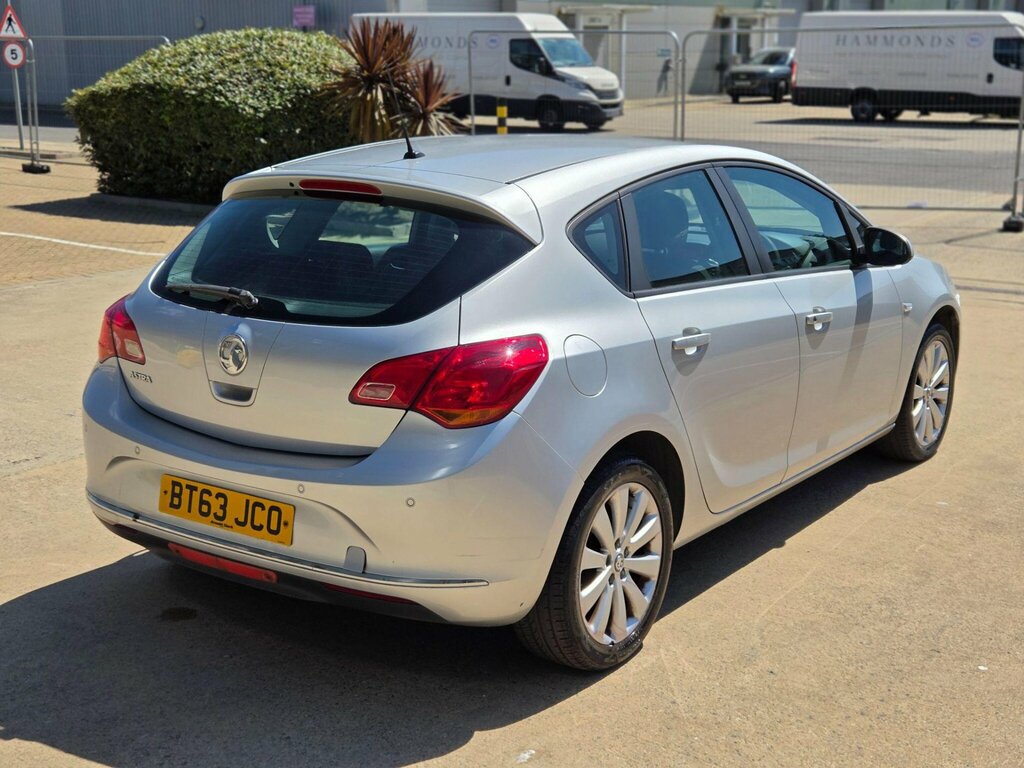 Vauxhall Astra 1.7 Cdti 16V Ecoflex Es 99Gkm Start Stop Silver #12