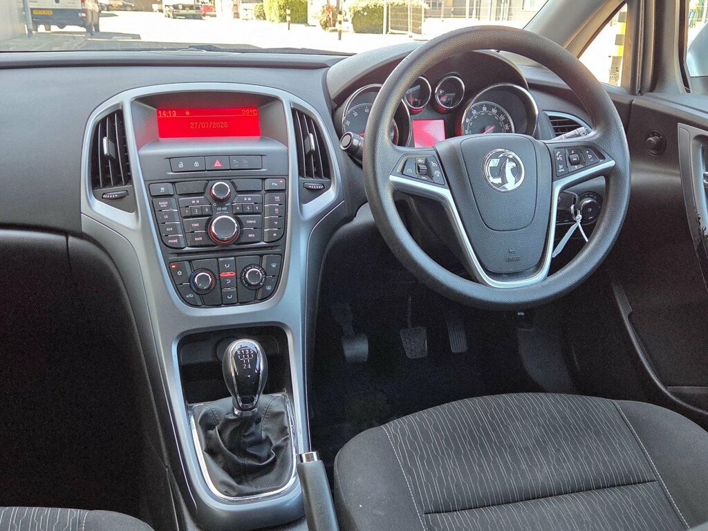 Vauxhall Astra 1.7 Cdti 16V Ecoflex Es 99Gkm Start Stop Silver #21