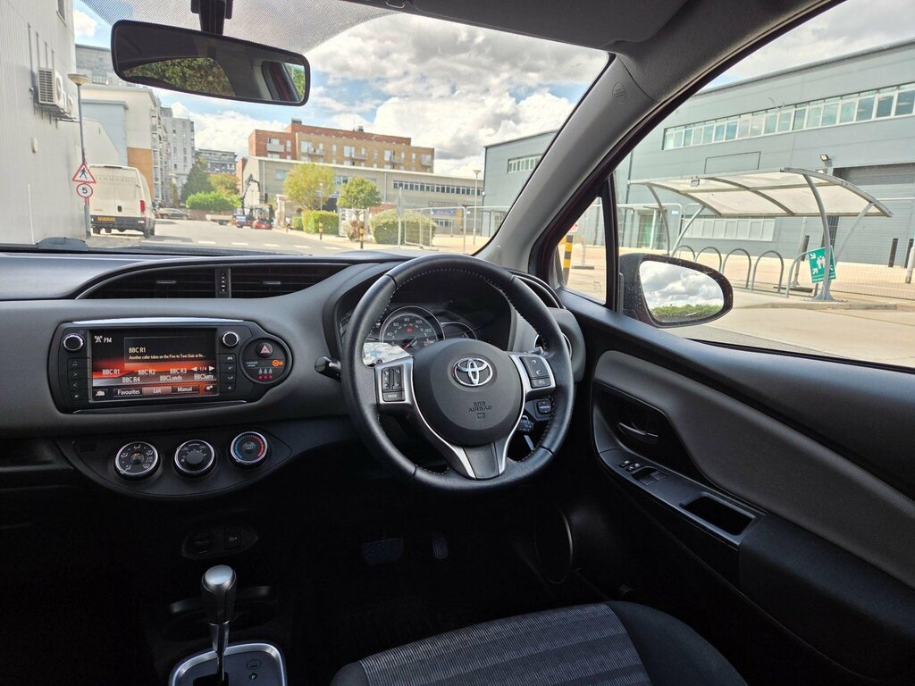 Toyota Yaris Design Grey #21