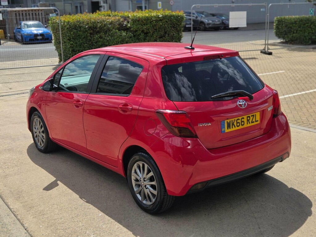 Toyota Yaris Design Grey #16