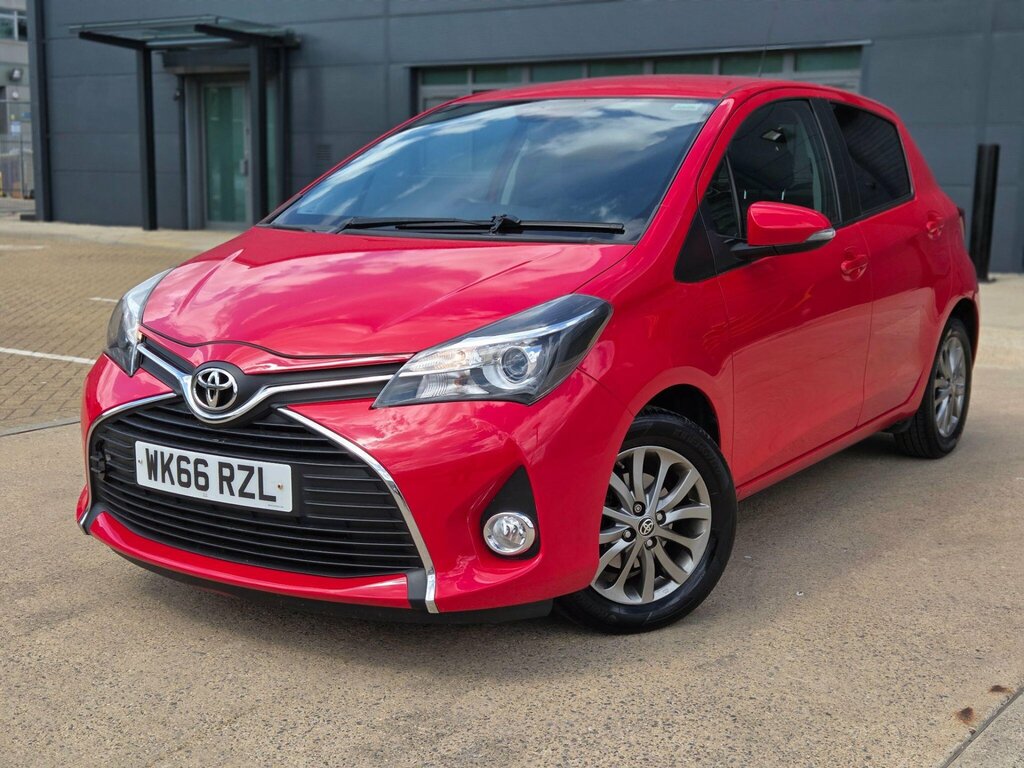 Toyota Yaris 1.33 Dual Vvt-i Icon Multidrive S Euro 6 Red #2