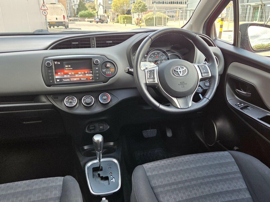 Toyota Yaris Design Grey #23