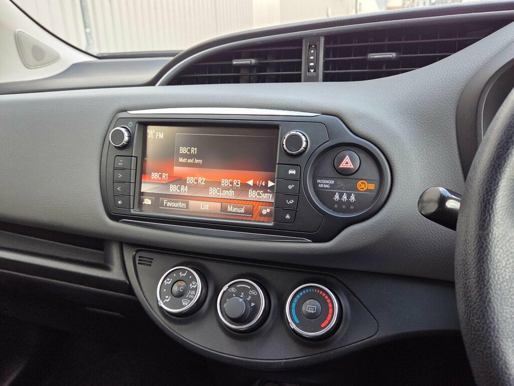 Toyota Yaris Design Grey #41
