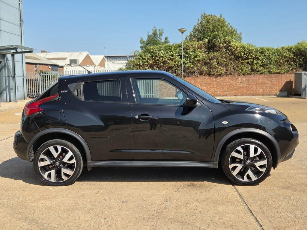 Nissan Juke 1.6 N-tec 115 Bhp Red #12