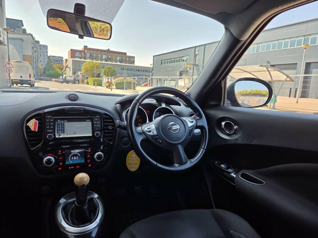 Nissan Juke 1.6 N-tec 115 Bhp Red #27