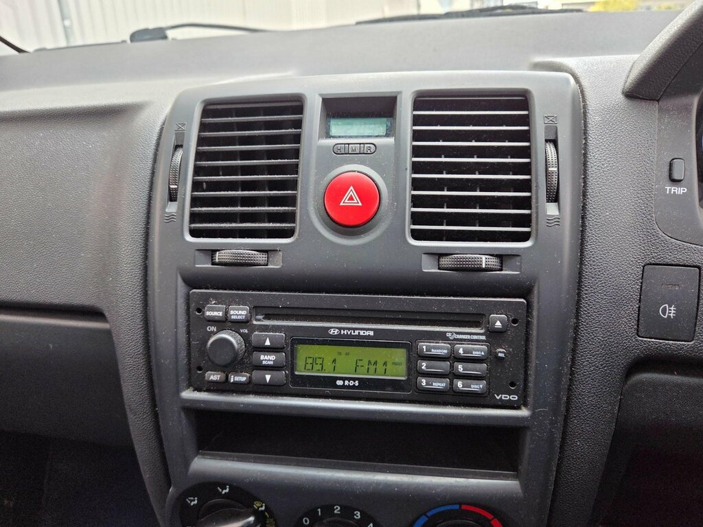 Hyundai Getz 2007 1.4 Gsi Hatchback 159 G Silver #31