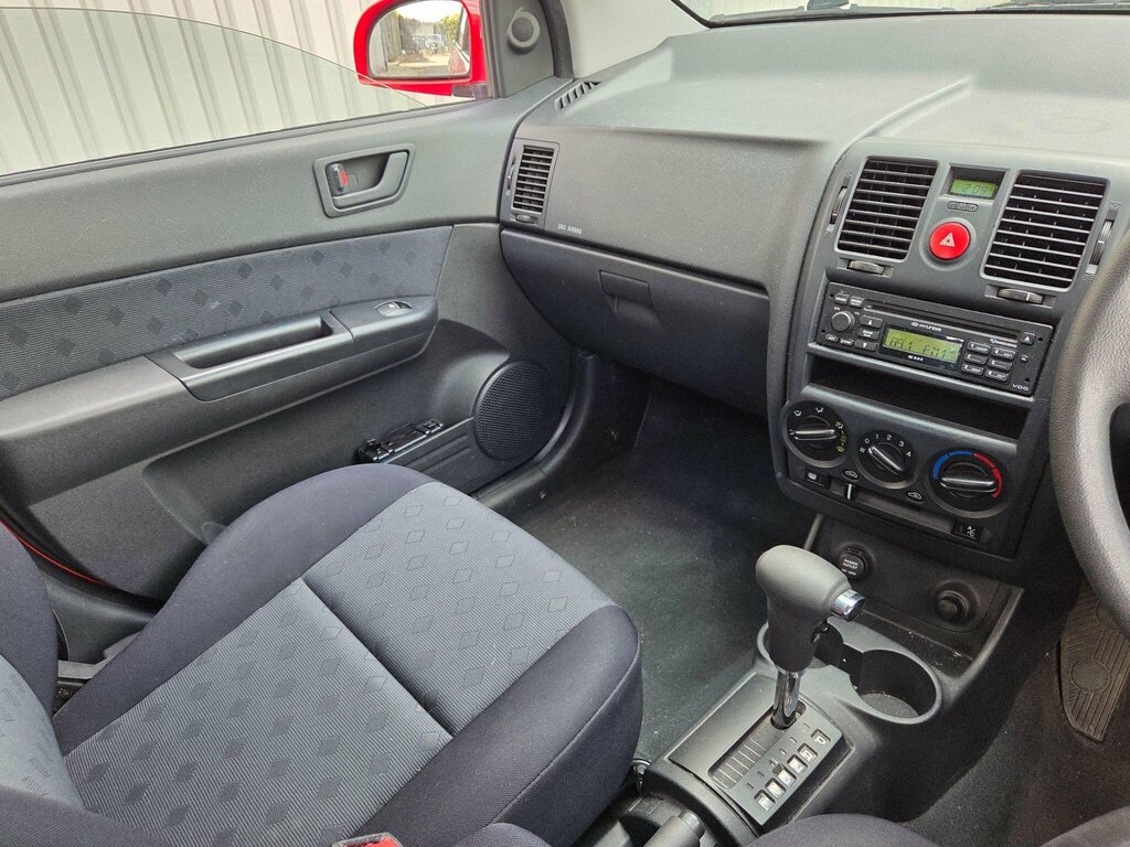 Hyundai Getz 2007 1.4 Gsi Hatchback 159 G Silver #28