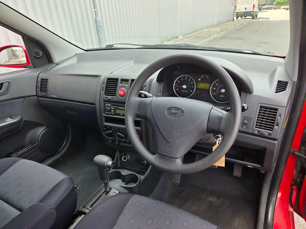 Hyundai Getz 2007 1.4 Gsi Hatchback 159 G Silver #20