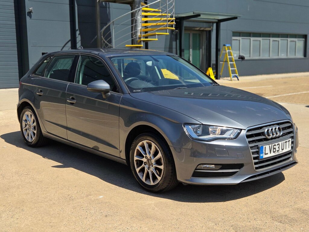 Audi A3 1.6 Tdi Sport Hatchback Euro 5 Black #49