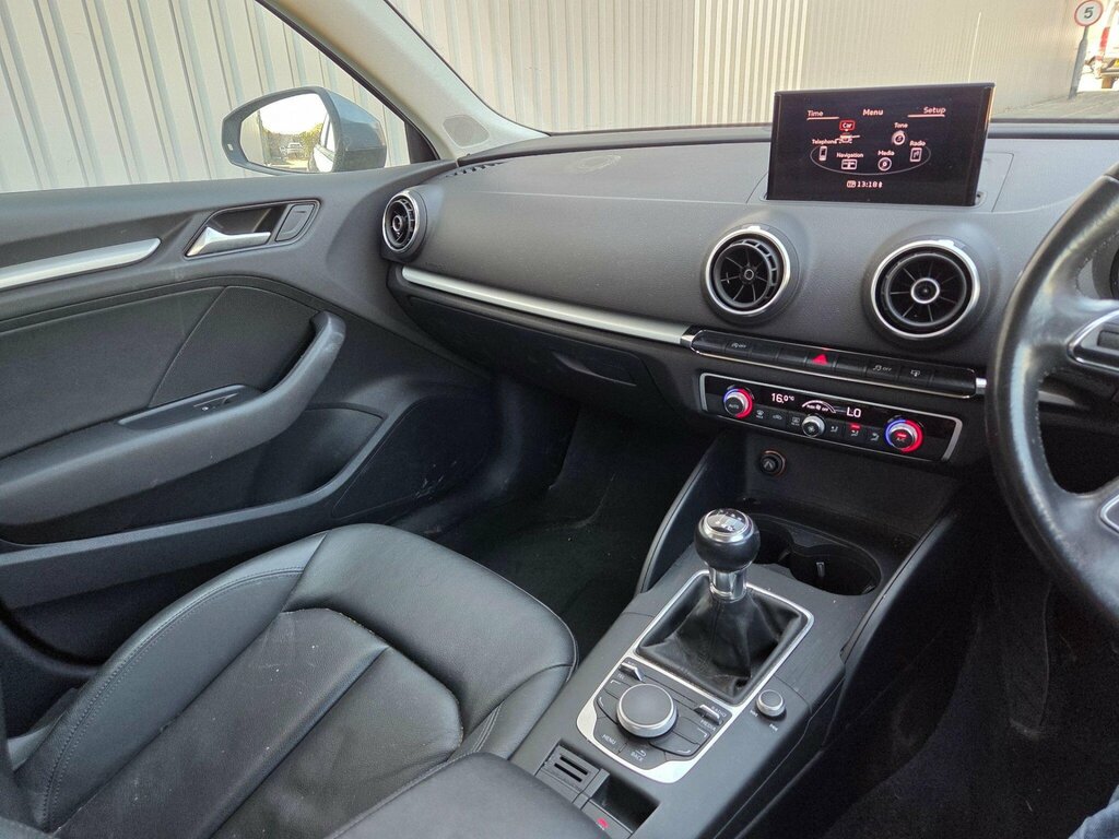 Audi A3 1.6 Tdi Sport Hatchback Euro 5 Black #42