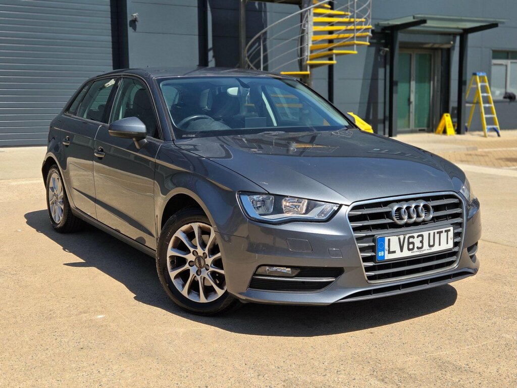 Audi A3 1.6 Tdi Sport Hatchback Euro 5 Black #50