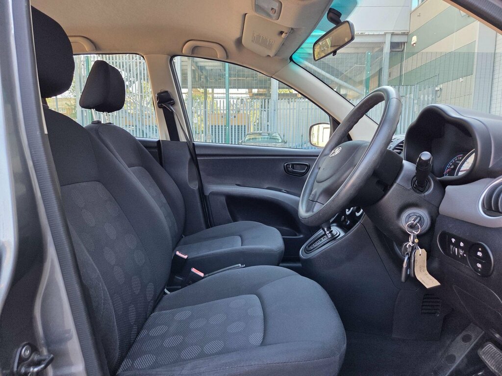 Hyundai I10 1.2 Comfort Hatchback Black #15