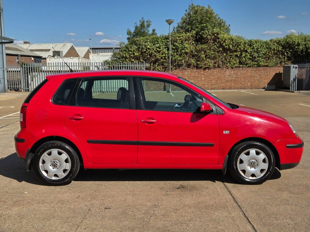 Volkswagen Polo  Green #14