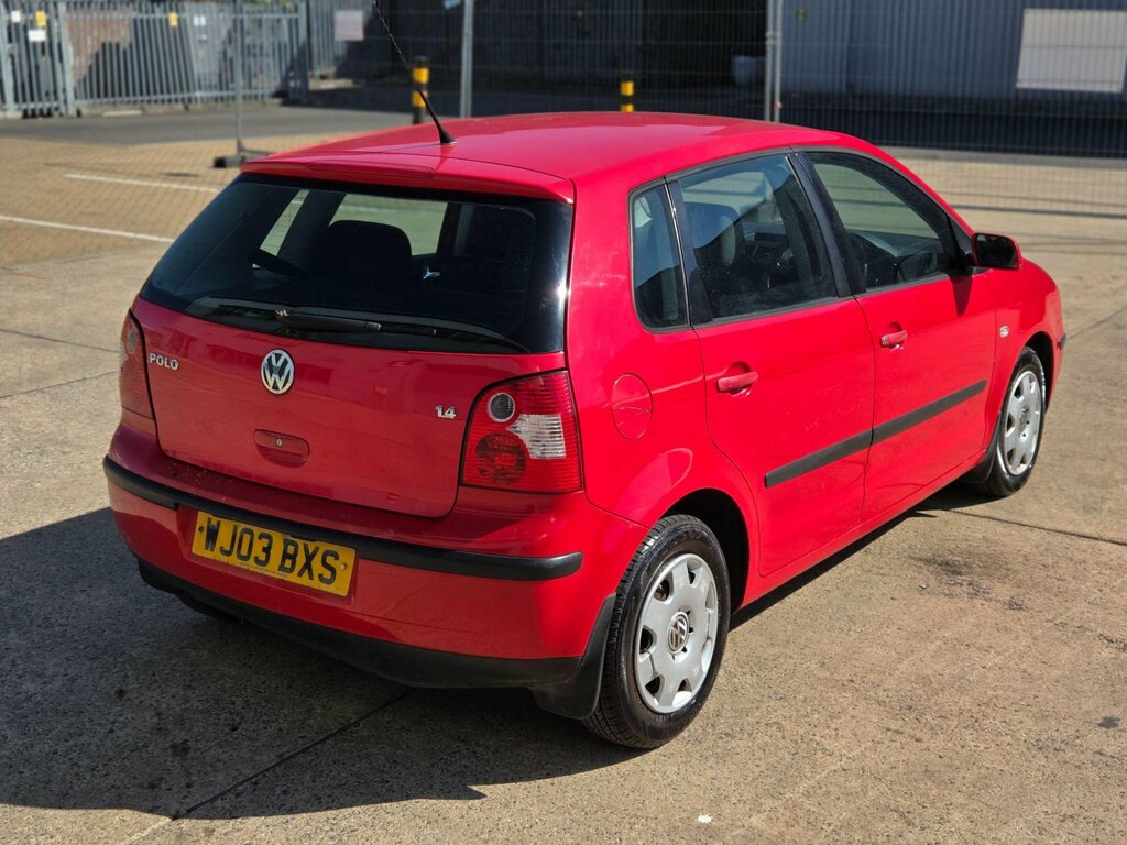 Volkswagen Polo  Green #15
