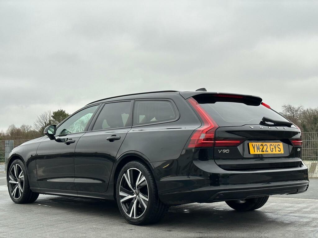 Volvo V90 2.0 B4 Mhev Plus Euro 6 Ss YM22GYS Black #2