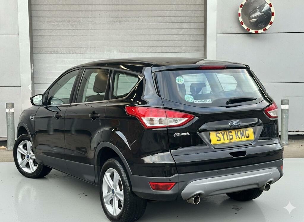 Ford Kuga 2.0 Tdci Zetec Awd Euro 6 Ss SY16KMG Black #2