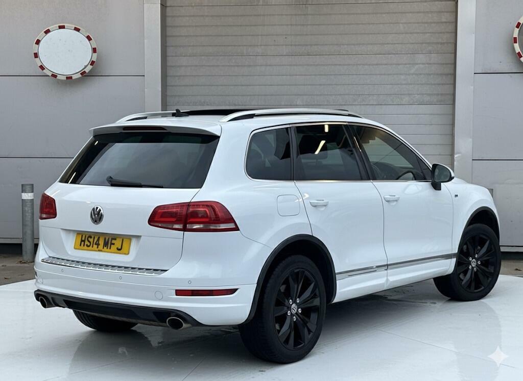 Volkswagen Touareg 3.0 Tdi V6 Bluemotion Tech R-line Tiptronic 4Wd Eu HS14MFJ White #5