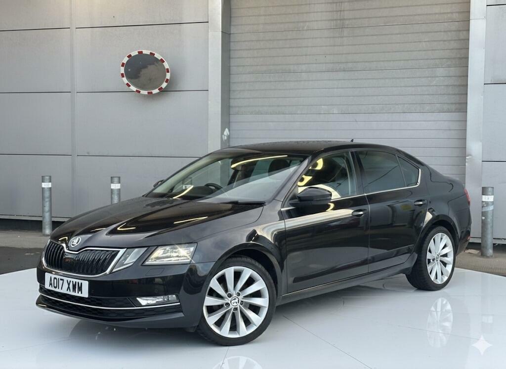 Skoda Octavia 2.0 Tdi Laurin Klement Dsg Euro 6 Ss AO17XWM Black #4