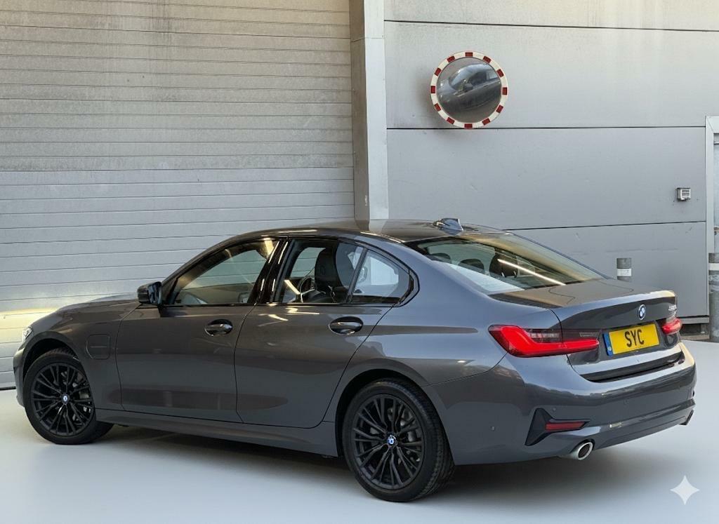 BMW 3 Series 2.0 330E 12Kwh Sport Pro Euro 6 Ss PE69LFK Grey #2