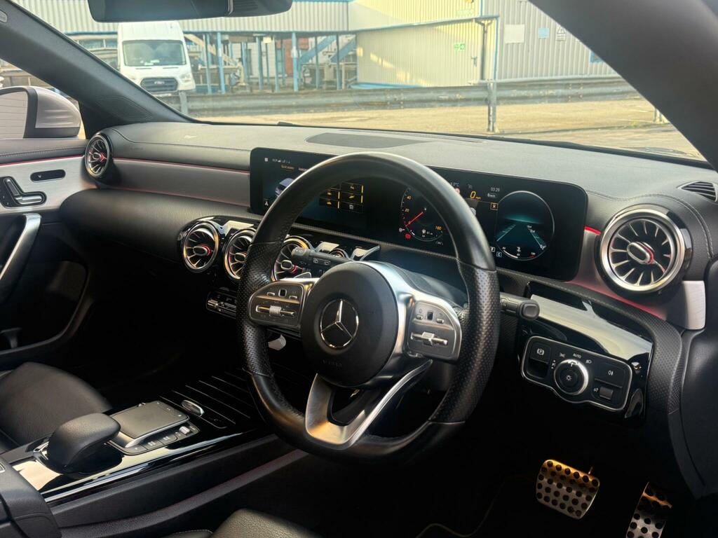 Mercedes-Benz CLA Class 2.0 Cla220d Amg Line Premium Plus Shooting Brake KP70OLR Silver #2