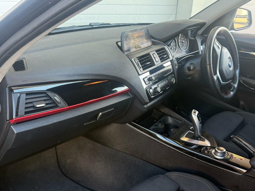 BMW 1 Series 1.5 118I Sport Euro 6 Ss LC66TGE Black #6