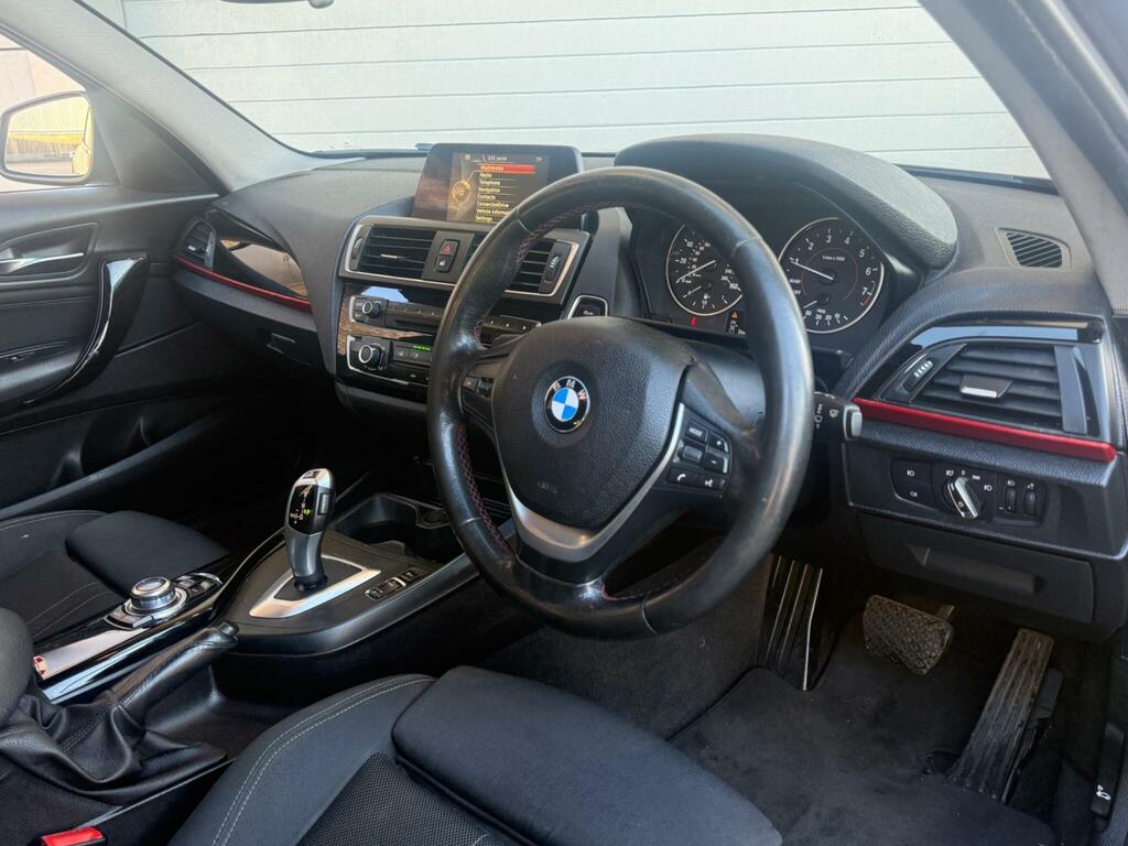 BMW 1 Series 1.5 118I Sport Euro 6 Ss LC66TGE Black #2