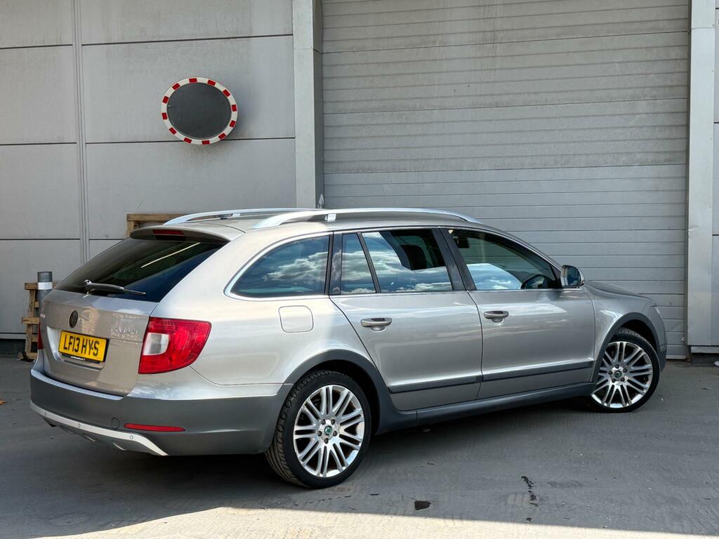 Skoda Superb 2.0 Tdi Outdoor Outdoor 4Wd Euro Beige #5