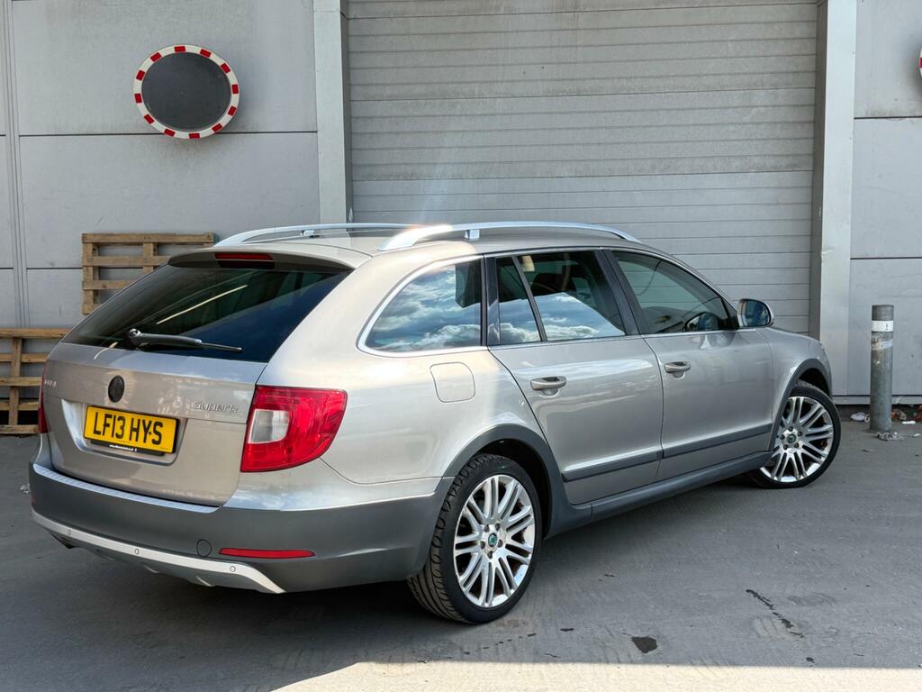 Skoda Superb 2.0 Tdi Outdoor Outdoor 4Wd Euro Beige #6
