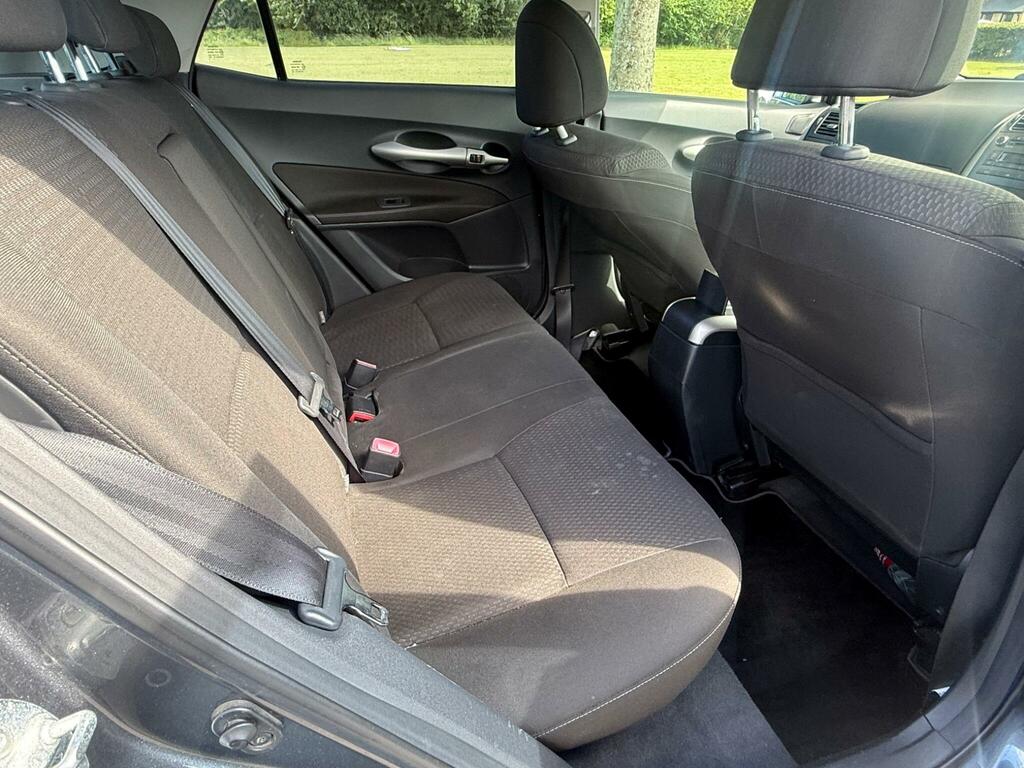 Toyota Auris 1.33 Dual Vvti Tr 35,000 Miles Just Had Major Black #15