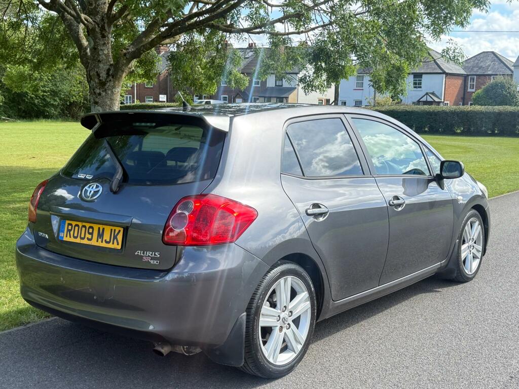 Toyota Auris 1.33 Dual Vvti Tr 35,000 Miles Just Had Major Black #17