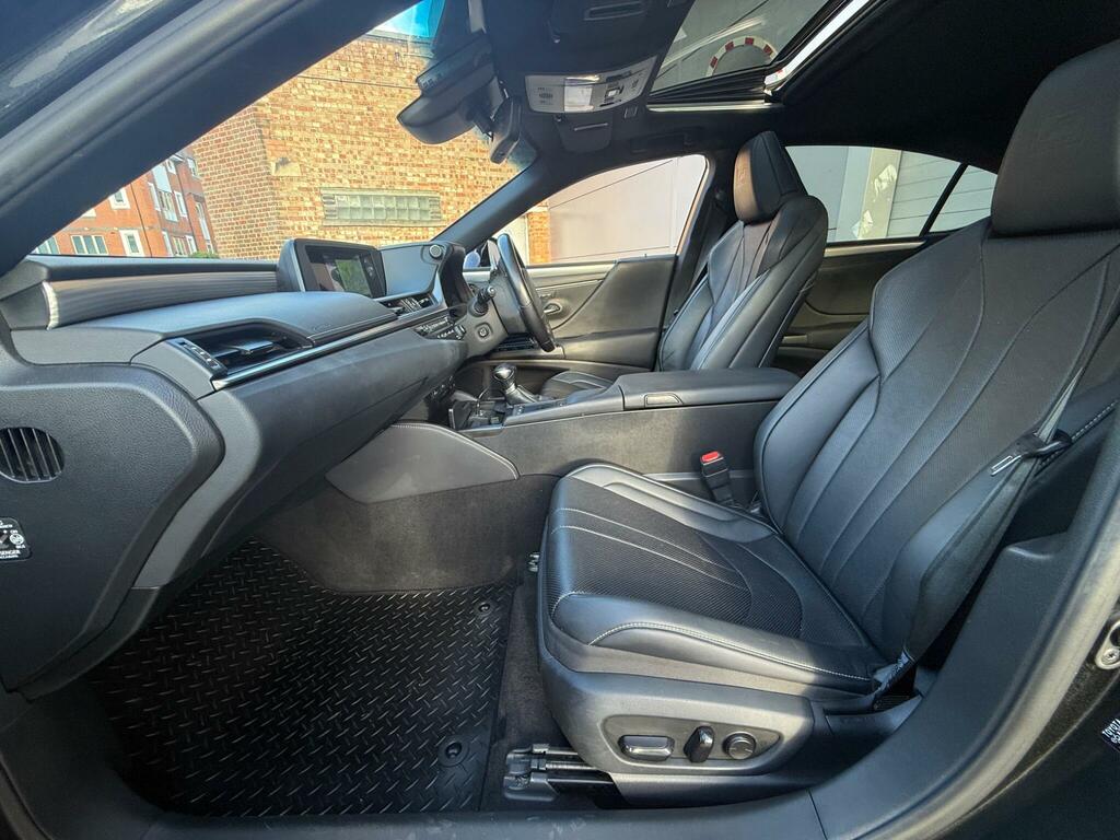Lexus ES 2.5 300H F Sport Saloon Hybrid E Cvt White #12