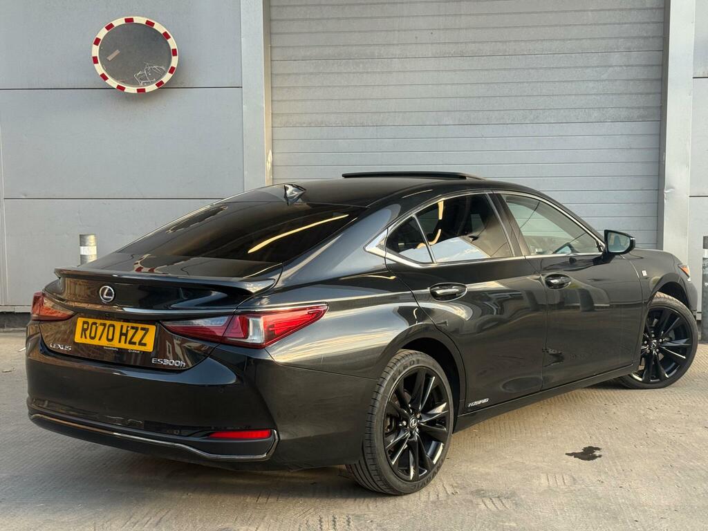 Lexus ES 2.5 300H F Sport Saloon Hybrid E Cvt White #9