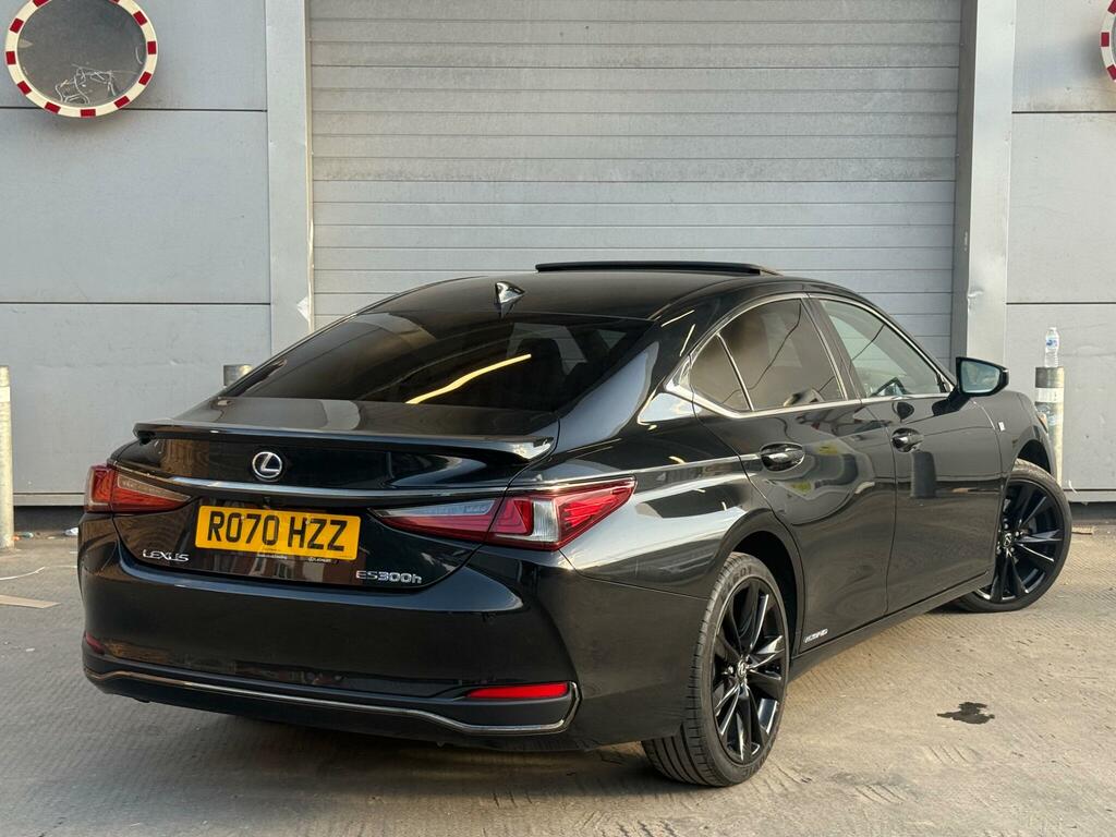 Lexus ES 2.5 300H F Sport Saloon Hybrid E Cvt White #8
