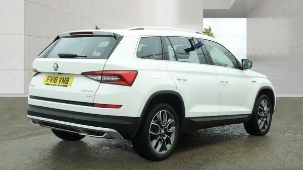 Skoda Kodiaq 2.0 Tsi Scout Dsg 4Wd Euro 6 Ss 7 Seat FV18VNB White #4