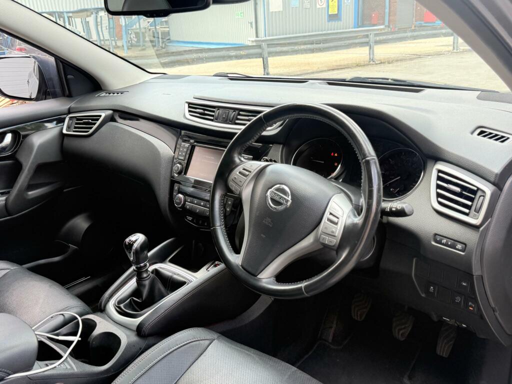 Nissan Qashqai 1.6 Dci Tekna 2Wd Euro 6 Ss Grey #3