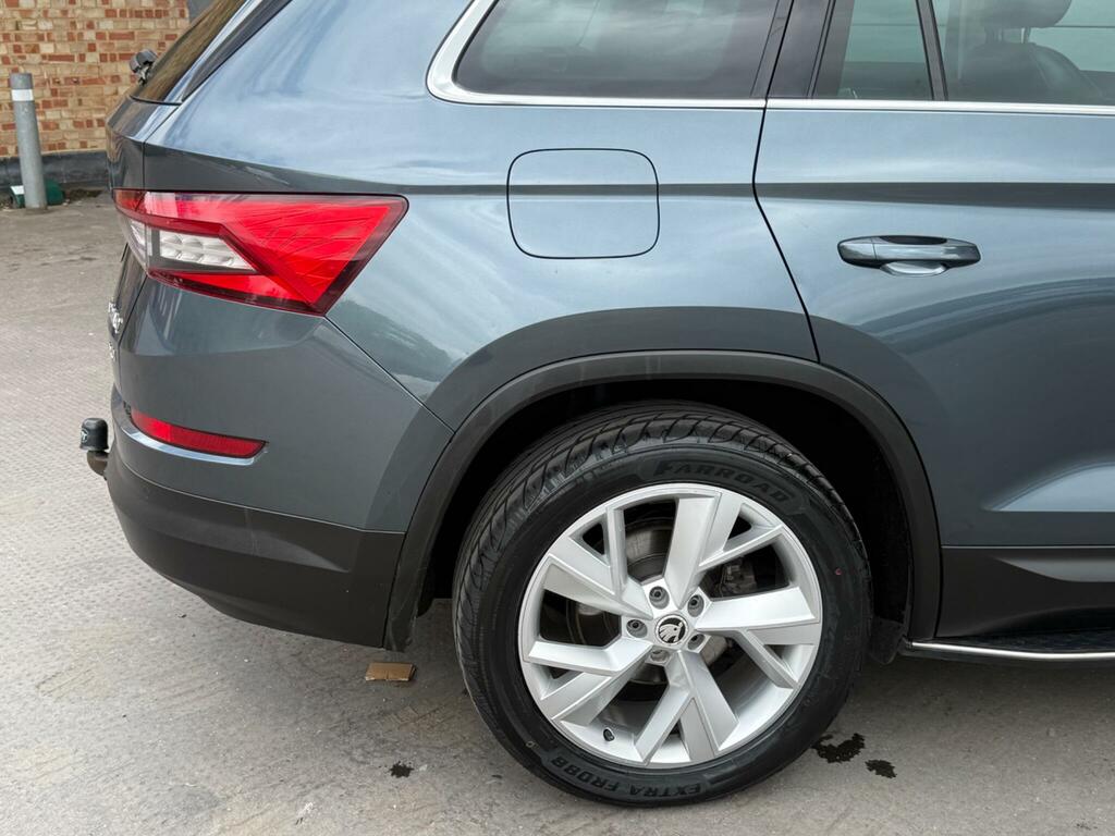 Skoda Kodiaq 2.0 Tdi Edition Dsg 4Wd Euro 6 Ss 7 Seat RV67OOC Grey #4