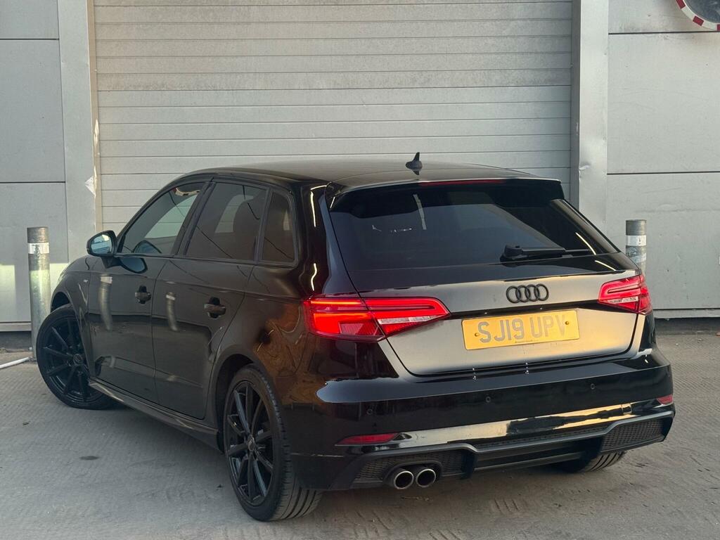 Audi A3 1.5 Tfsi Cod 35 Black Edition Sportback Euro 6 S SJ19UPV Black #6