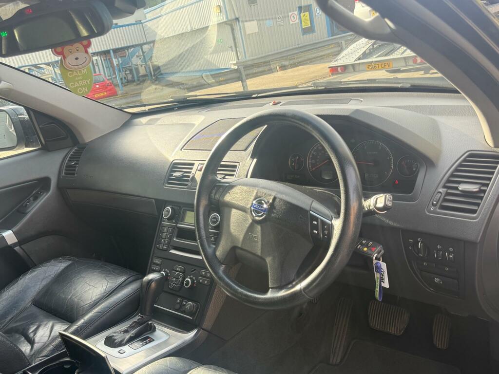 Volvo XC90 2.4 D5 Se Geartronic Awd Black #3