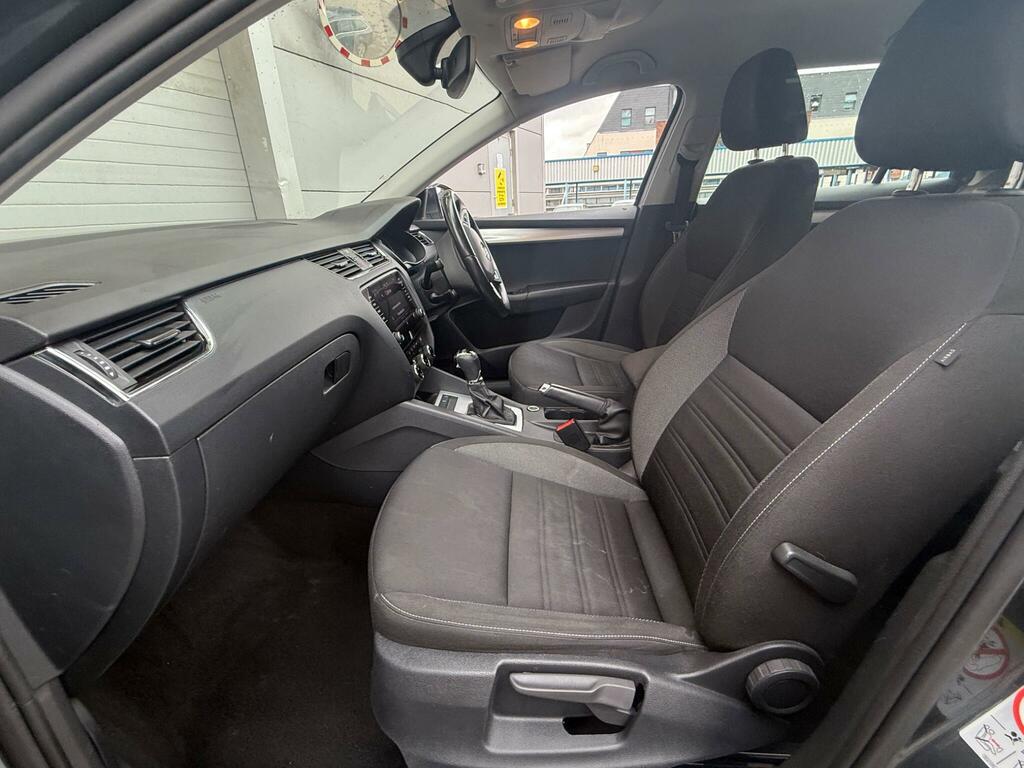 Skoda Octavia 1.5 Tsi Gpf Act Se L Estate Euro Blue #8