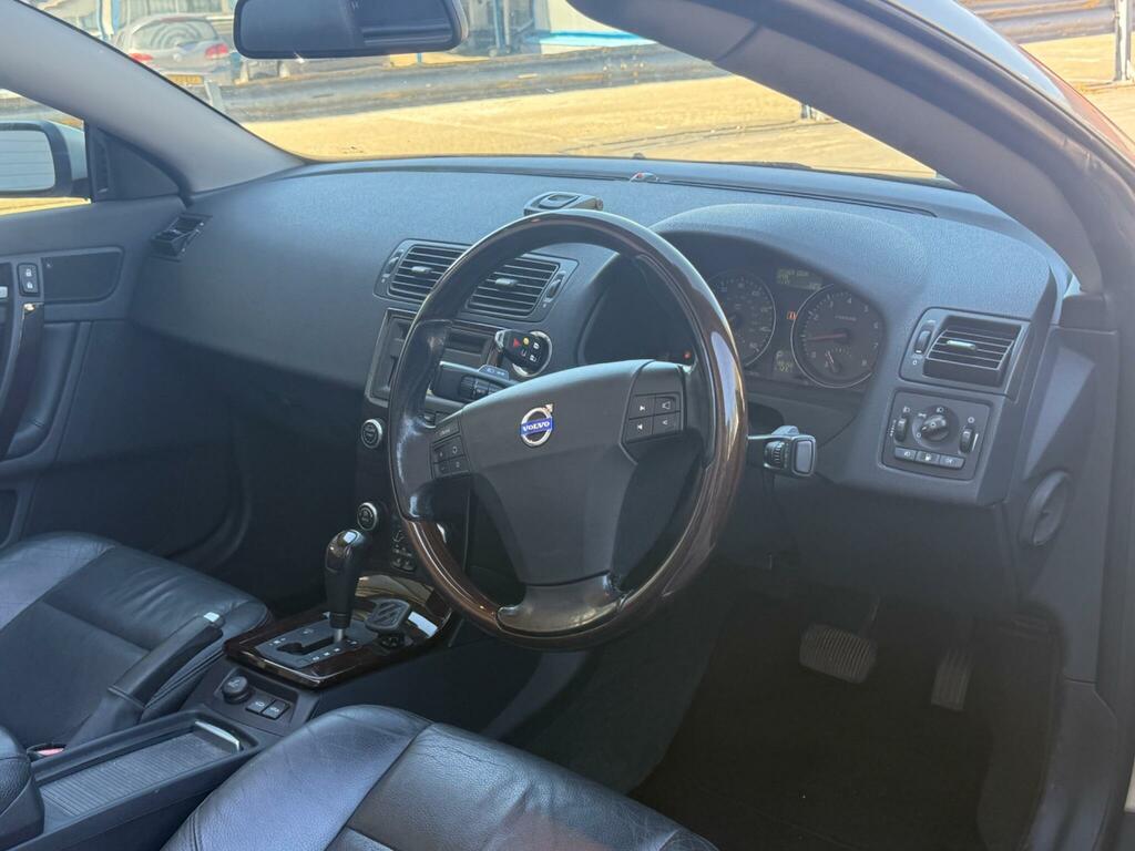 Volvo C70 2.4I Se Geartronic Gold #3
